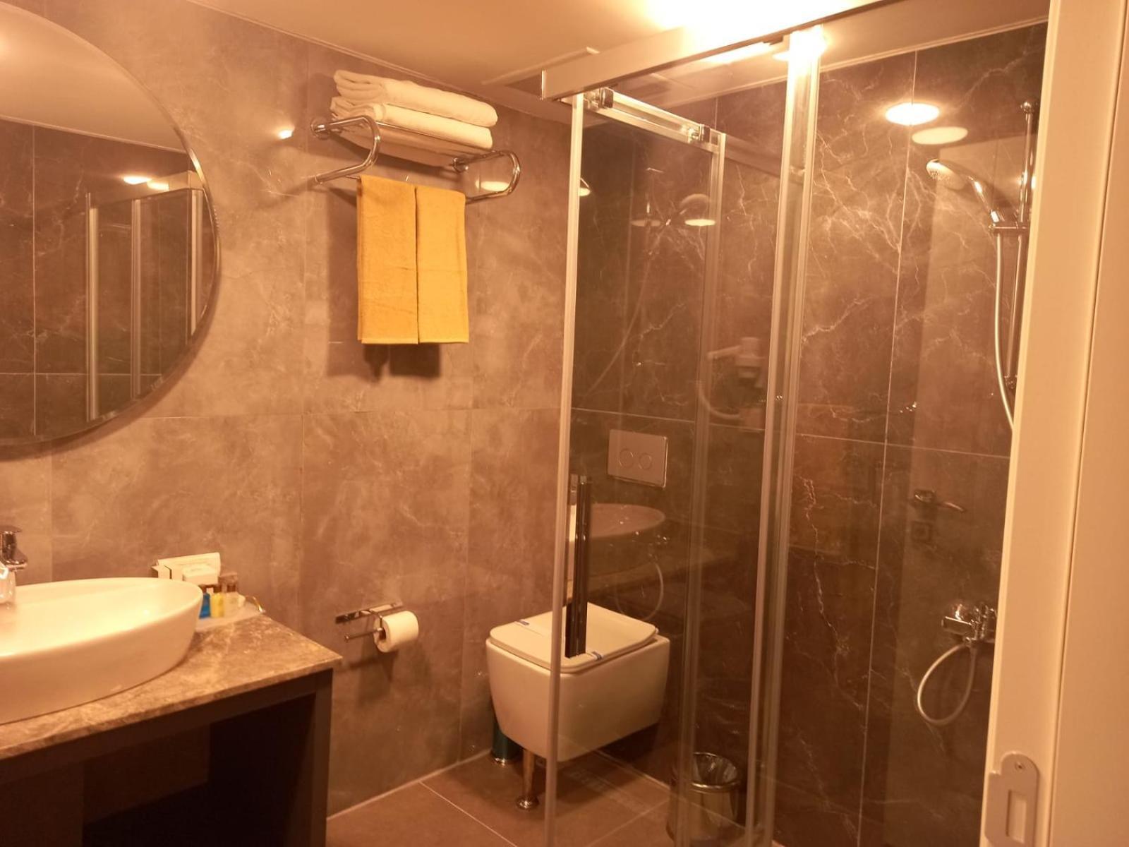 Grand Dora Hotel Анкара Екстериор снимка
